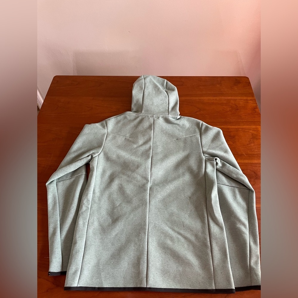 Nike Men’s Tech Fleece Full Zip Hoodie (Green) New with Tags [DR9150-361] - Picture 5 of 5